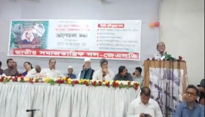 দেশের সম্পদ লুট করতে মরিয়া আওয়ামী লীগ: ফখরুল 