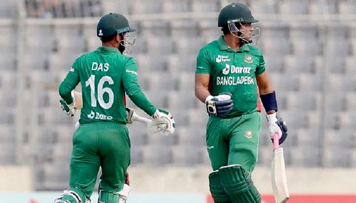 বাংলাওয়াশের লক্ষ্যে ব্যাটিং করছে টাইগাররা