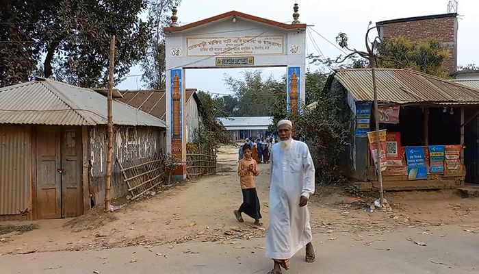 ভুয়া এতিম দেখিয়ে কোটি টাকা লোপাট