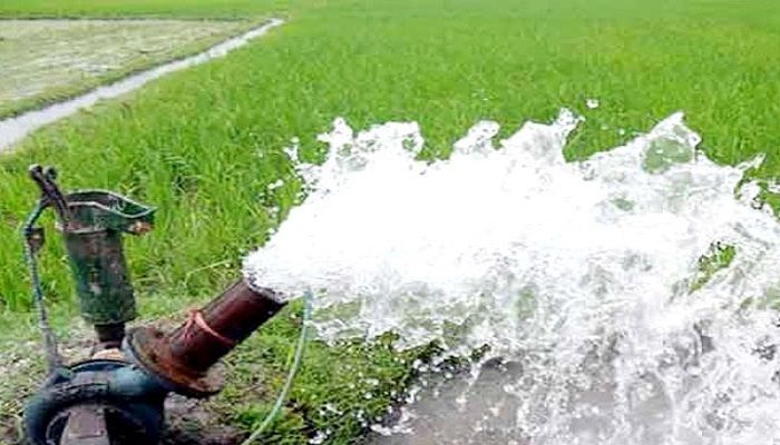 নিচে নামছে পানির স্তর বাড়ছে কৃষকের সেচ খরচ