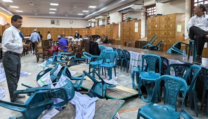 সুপ্রিম কোর্টের ইফতার মাহফিলে ভাঙচুর-হাতাহাতি