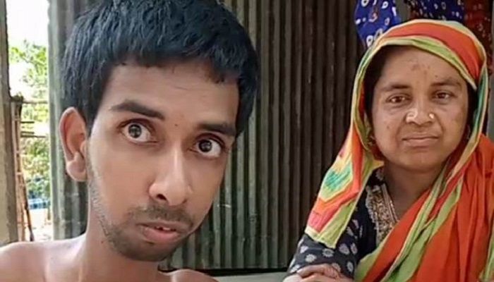 সুস্থ জীবনে ফিরতে চান প্রতিবন্ধী সুজন