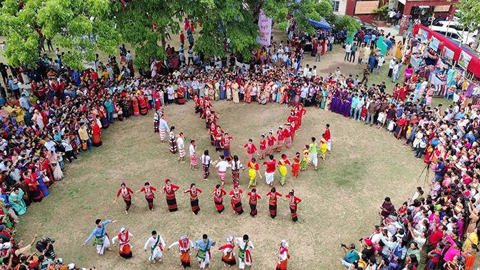 সোমবার (৩ এপ্রিল) পাঁচ দিনব্যাপী মেলার উদ্বোধনের মধ্য দিয়ে পাহাড়ের সবচেয়ে বড় এই সামাজিক উৎসবের সূচনা হলো।