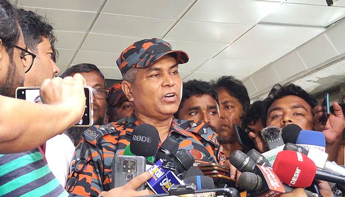 রাজধানীর অধিকাংশ মার্কেটই ঝুঁকিপূর্ণ: ফায়ার সার্ভিস