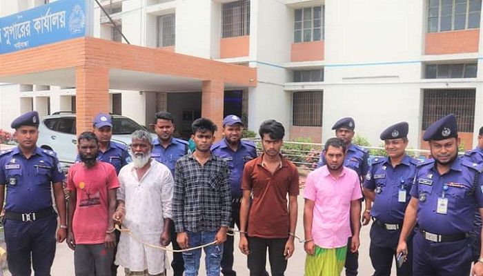 গাইবান্ধায় অটোচালক হত্যা মামলায় গ্রেপ্তার ৫