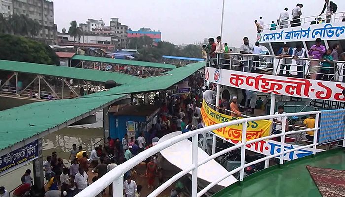 আসন্ন ঈদে ২৭ লাখ যাত্রী চাপ সামলাবে সদরঘাট লঞ্চ টার্মিনাল