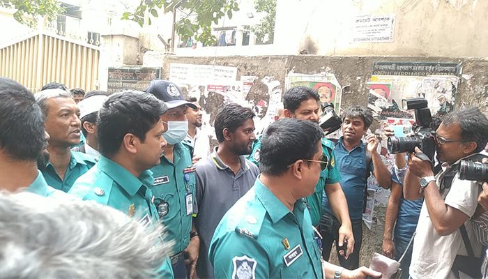 সাংবাদিক শামসুজ্জামানকে গ্রেপ্তারে সরকারের ‘নতুন ব্যাখ্যা’