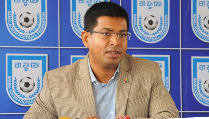 এক সোহাগ সামনে, বাকিরা কোথায়