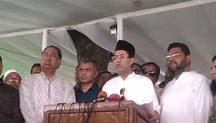 বঙ্গবাজার নিয়ে মেয়র তাপসের নতুন বার্তা
