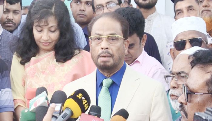 ﻿বক্তব্য রাখছেন জাতীয় পার্টির চেয়ারম্যান জিএম কাদের। ছবি: রংপুর প্রতিনিধি