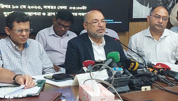 ঘূর্ণিঝড় ‘মোখা’ ইস্যুতে সরকার সবদিক থেকেই প্রস্তুত: দুর্যোগ প্রতিমন্ত্রী 