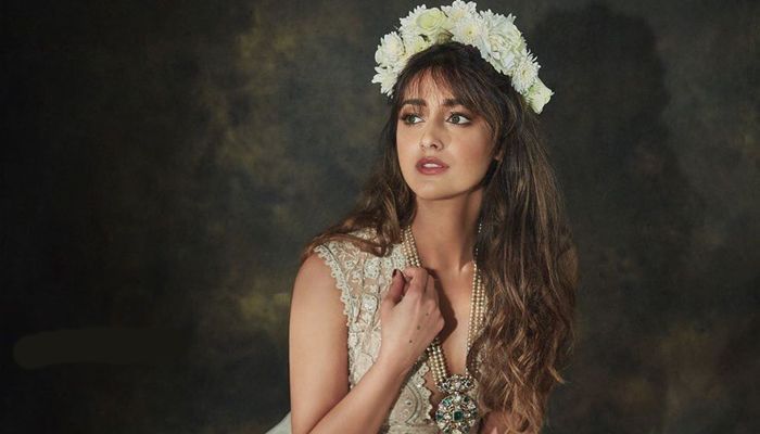 মা হতে চলেছেন ইলিয়ানা, সন্তানের বাবা কে