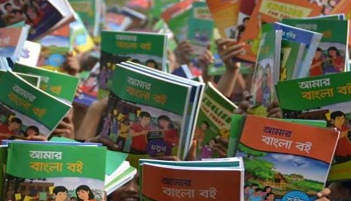 সংশোধিত বই পাচ্ছে না শিক্ষার্থীরা