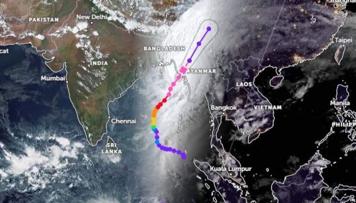 বাংলাদেশের উপকূল অতিক্রম করে মিয়ানমারে ‘মোখা’