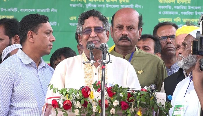 ‘বিদেশিরা জিজ্ঞাস করে আলাদিনের চেরাগ পেয়েছি কিনা’