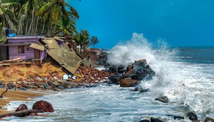 অতি প্রবল ঘূর্ণিঝড় ‘বিপর্যয়’: বাংলাদেশে প্রভাব যতটুকু