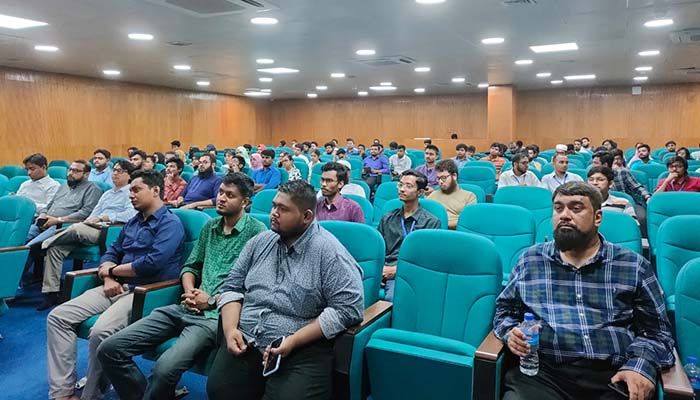 চুয়েটে চলছে দুই দিনব্যাপী ‘ক্যারিয়ার ফেস্ট’