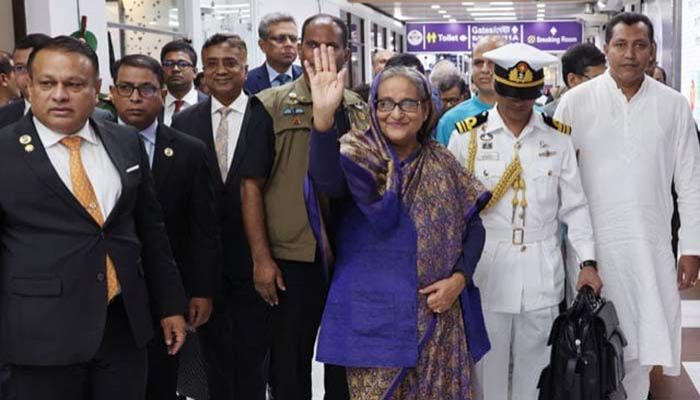 জেনেভা থেকে দেশে ফিরেছেন প্রধানমন্ত্রী