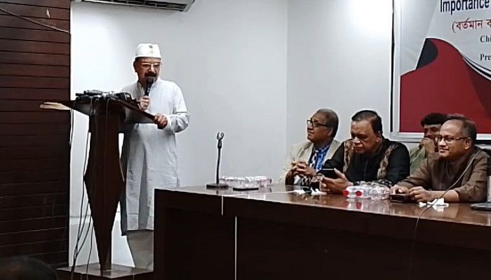 ‘সেন্টমার্টিন দিয়ে ক্ষমতায় থাকতে পারলে আগেই দিয়ে দিতেন’