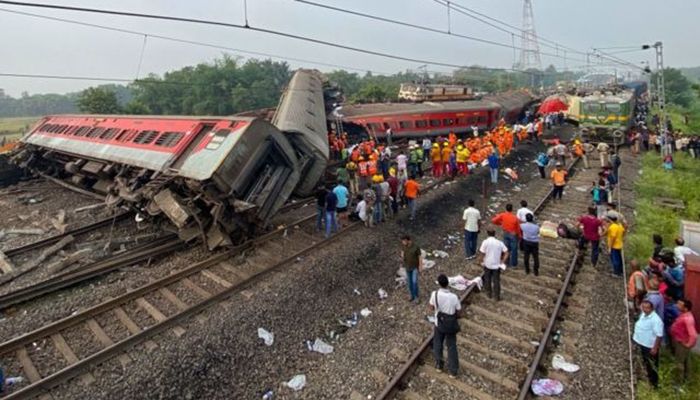 ভারতে ভয়াবহ ট্রেন দুর্ঘটনায় ২ বাংলাদেশি আহত