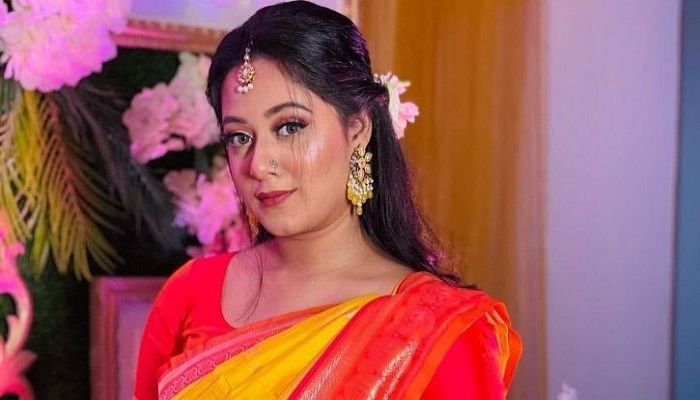 কোন ধর্মের অনুসারী দীঘি, জানালেন নিজেই
