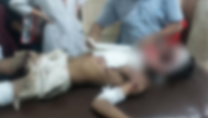 বরিশালে আওয়ামী লীগ নেতার বাড়িতে বিস্ফোরণ