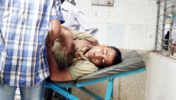 মতিঝিলে বিএনপিকর্মীকে লাঠিপেটা করলো আ.লীগ কর্মীরা