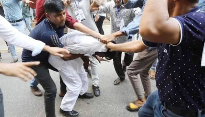 ভোট কেন্দ্রে হিরো আলমের ওপর হামলায় জাতিসংঘের উদ্বেগ 