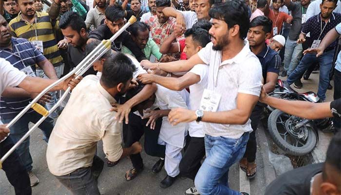 হিরো আলমের ওপর হামলার ঘটনায় আটক ২