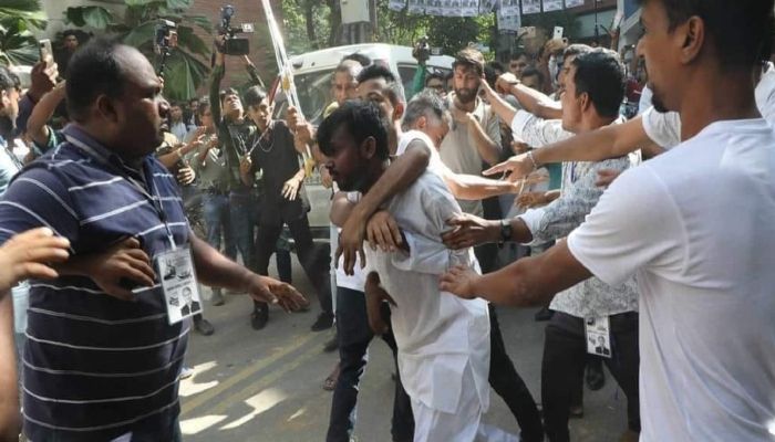তিনবার নির্বাচন করে শুধু মারই খেয়েছি: হিরো আলম