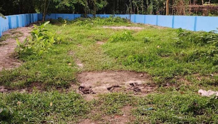 লাশ দাফনের কবরস্থান পেল শেরপুরের হিজড়া জনগোষ্ঠী