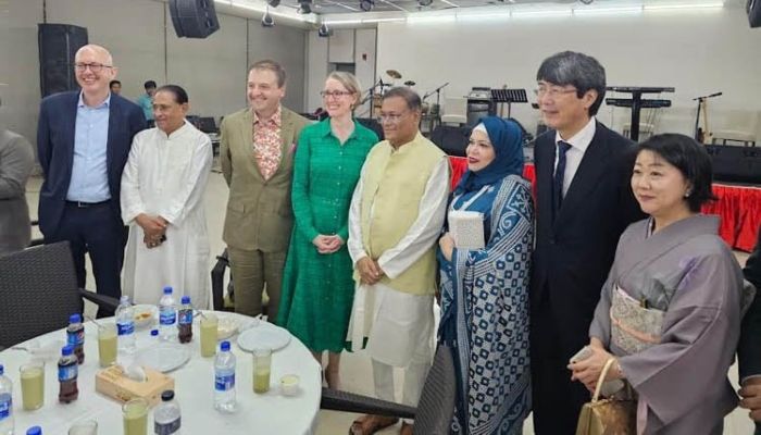 রাজনীতিক-কূটনীতিকদের সম্মানে তথ্যমন্ত্রীর সাংস্কৃতিক সন্ধ্যা