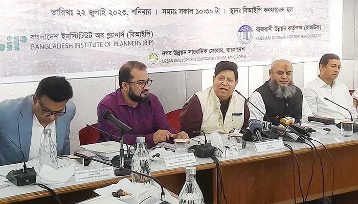 প্রাকৃতিক দুর্যোগে গত ৬ বছরে দেশের ১.৮ লাখ কোটি টাকার সম্পদ নষ্ট: মোমেন