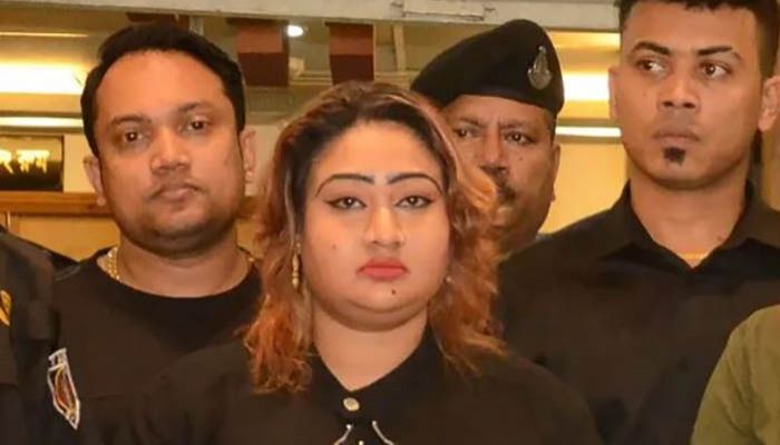হাজতিকে মারধর: পাপিয়াকে কুমিল্লা কারাগারে স্থানান্তর