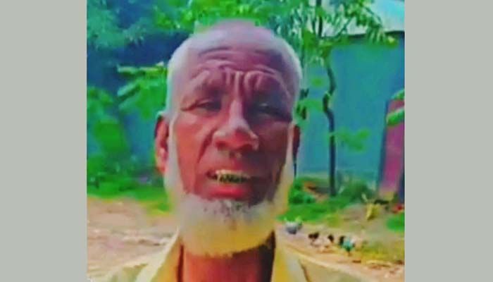 উচ্চ শব্দে গান বাজানোর প্রতিবাদ করায় কুপিয়ে হত্যা