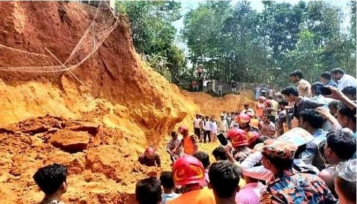 পাহাড় নিধন বন্ধ হোক
