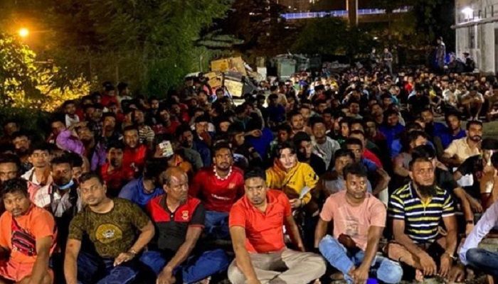 মালয়েশিয়ায় বিশেষ অভিযানে ২৫২ বাংলাদেশি আটক