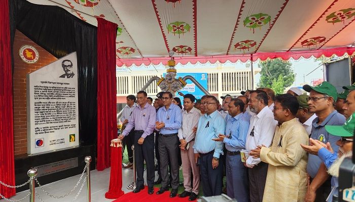 বঙ্গবন্ধুর দূরদর্শী সিদ্ধান্তের ফলে জ্বালানি খাত সমৃদ্ধ: প্রতিমন্ত্রী