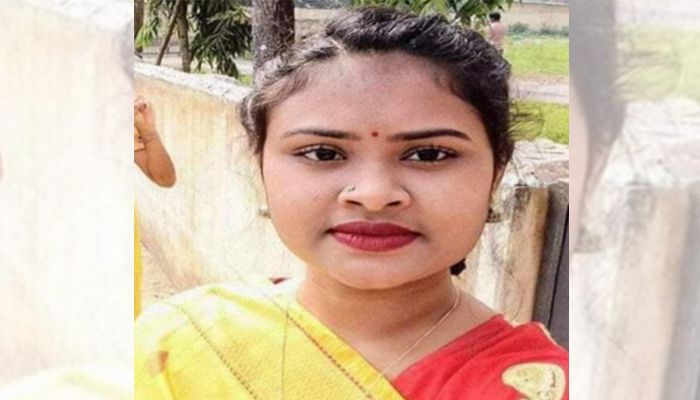 চসিকের খোলা নালায় পড়ে প্রাণ গেল কলেজছাত্রীর