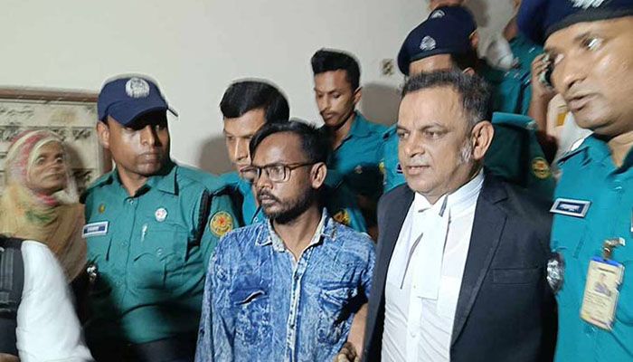 রিজভীর বিরুদ্ধে হিরো আলমের ৫০ কোটি টাকার মানহানি মামলা