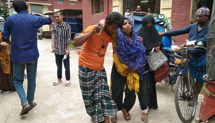 এক কুকুরের আক্রমণে আহত ৪০