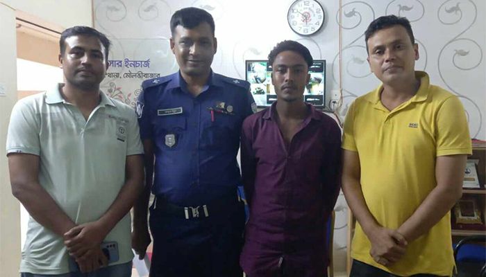 গলায় ওড়না পেঁচিয়ে স্ত্রীকে হত্যা, স্বামী আটক