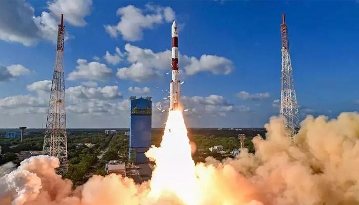 সূর্যের উদ্দেশে রওনা করল ভারতীয় মহাকাশযান
