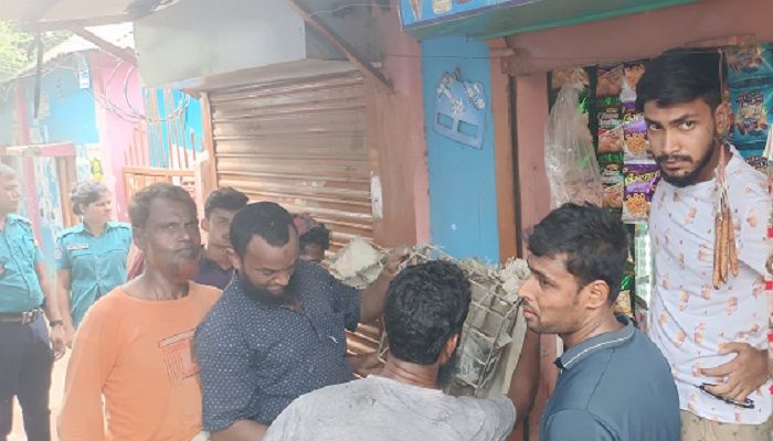 গাজীপুরে তিতাসের অবৈধ সংযোগ বিচ্ছিন্ন