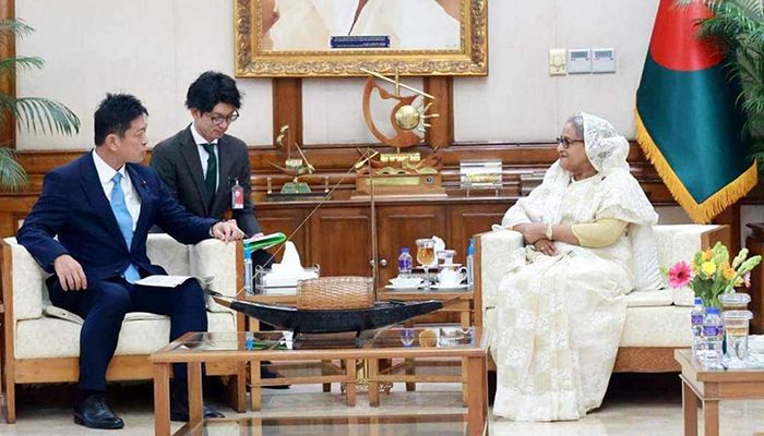 প্রধানমন্ত্রীর সঙ্গে জাপানের পররাষ্ট্র উপমন্ত্রীর সাক্ষাৎ