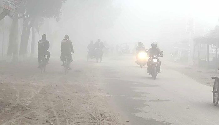 বৃষ্টির আভাস, বাড়তে পারে শীতের তীব্রতা