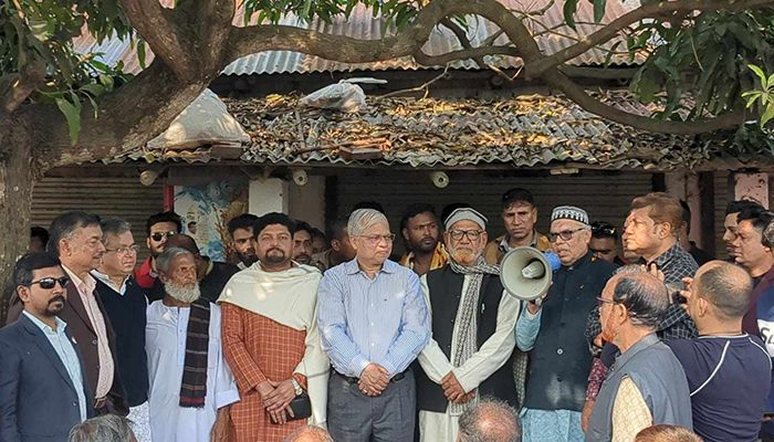 নেতাকর্মীদের সঙ্গে নাসের শাহরিয়ার জাহেদীর সৌজন্য সাক্ষাৎ  