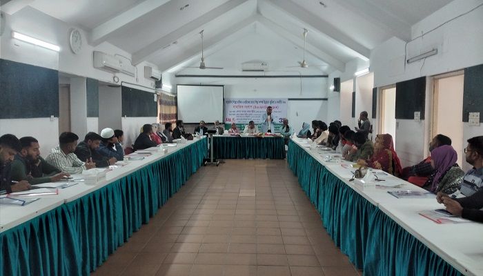আশুলিয়ায় গার্মেন্টস মালিক ও শ্রমিকের উন্নয়নে সামাজিক সংলাপ 