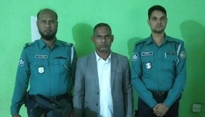 বরিশালে ছয় কেজি গাঁজাসহ মাদককারবারি গ্রেপ্তার 