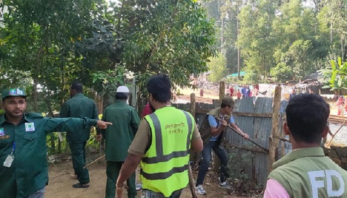 চকরিয়ায় বনাঞ্চলের ২ হেক্টর জমি দখলমুক্ত